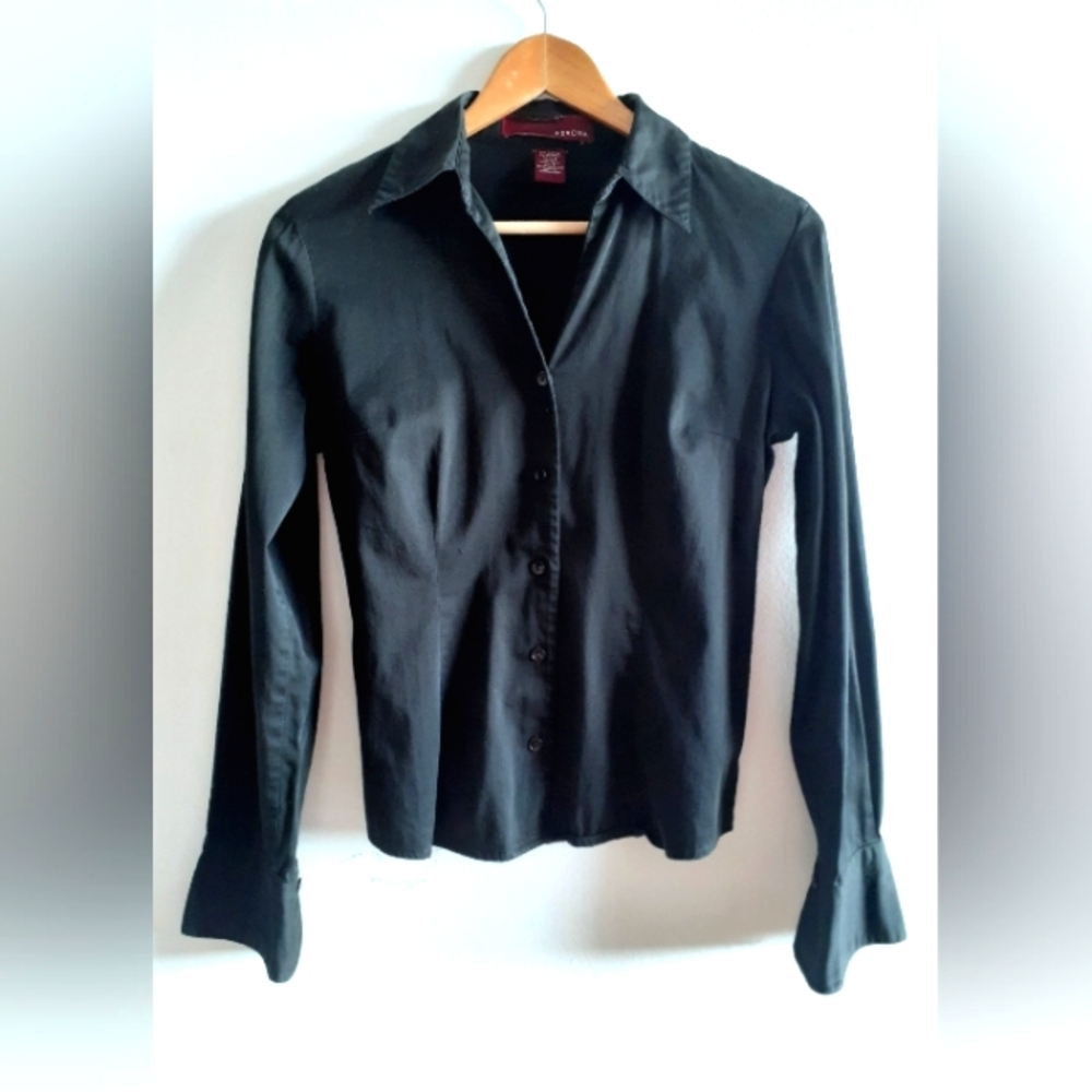 Black Women's Button-Front Collared Shirt